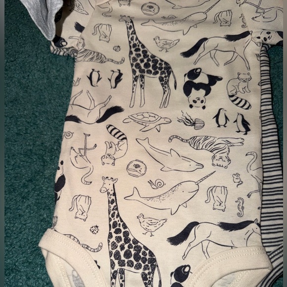 Carter's Baby Boy Bundle! - Picture 4 of 8